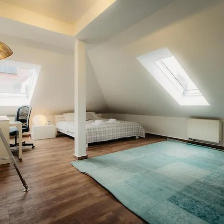 Naehe Messe, Flughafen Bmw & Porsche Villa Leipzig