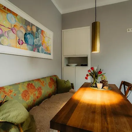 Naehe Messe, Flughafen Bmw & Porsche Villa