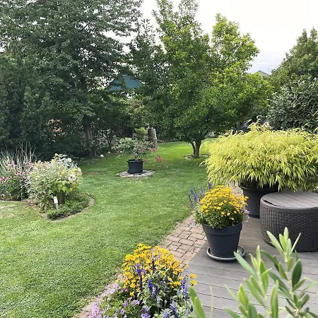 Naehe Messe, Flughafen Bmw & Porsche * Leipzig