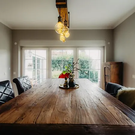 Naehe Messe, Flughafen Bmw & Porsche Villa Leipzig