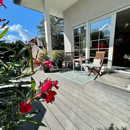 Naehe Messe, Flughafen Bmw & Porsche Villa *