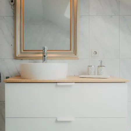 Naehe Messe, Flughafen Bmw & Porsche Leipzig