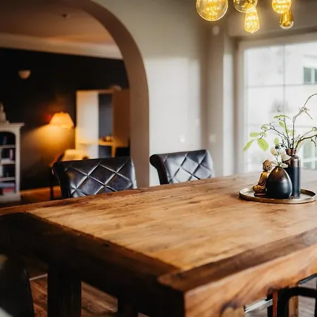 Naehe Messe, Flughafen Bmw & Porsche