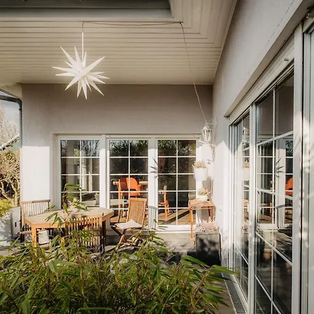 Villa Naehe Messe, Flughafen Bmw & Porsche