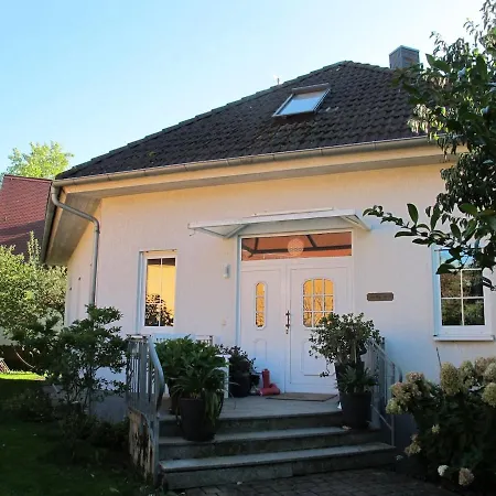 Naehe Messe, Flughafen Bmw & Porsche Villa *